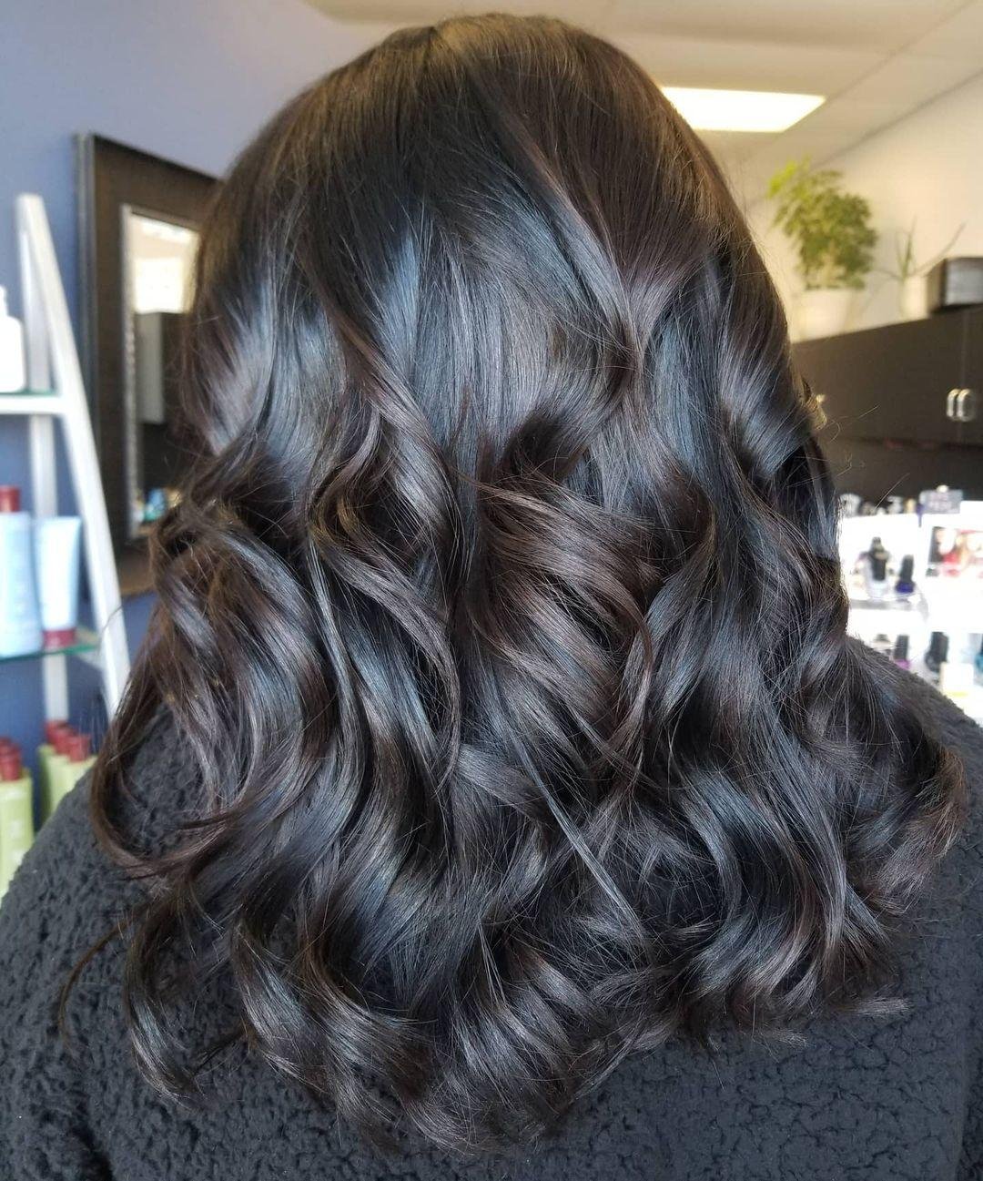 Švelnus balayage sruogelių dažymas